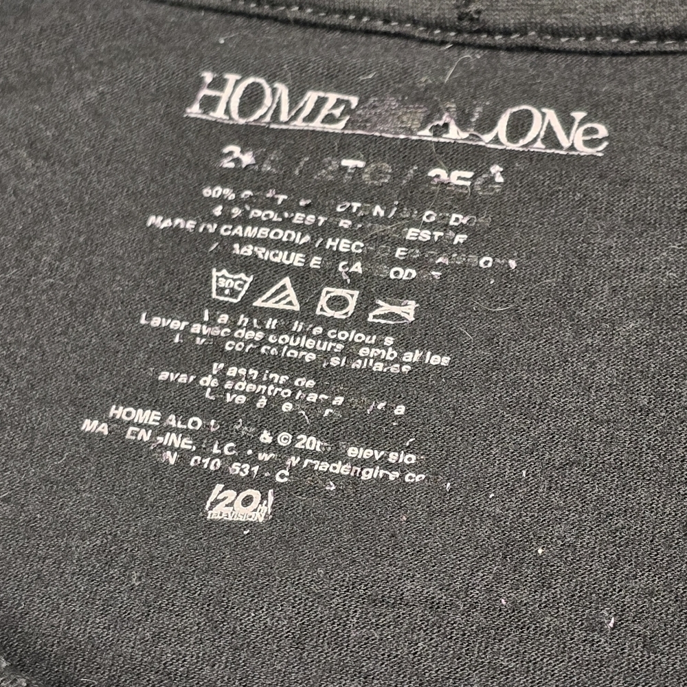 Home Alone Wet Bandits Be On The Lookout Harry & Marv T-shirt Sz 2XL Black/White - Picture 5 of 5